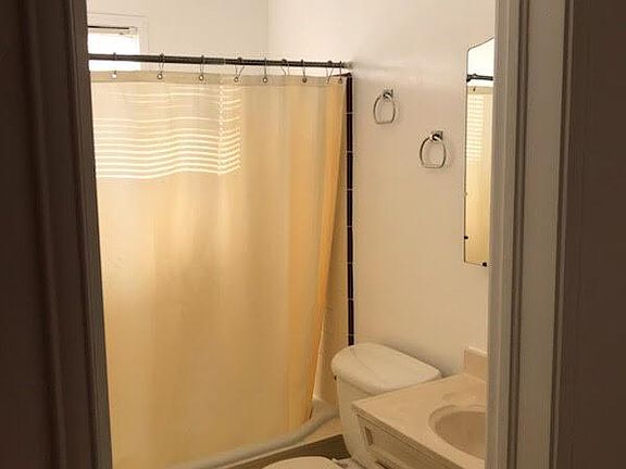 2nd image of 2520 W Clark Ave