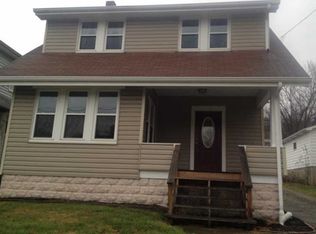 2642 River Rd, Vandergrift, PA 15690