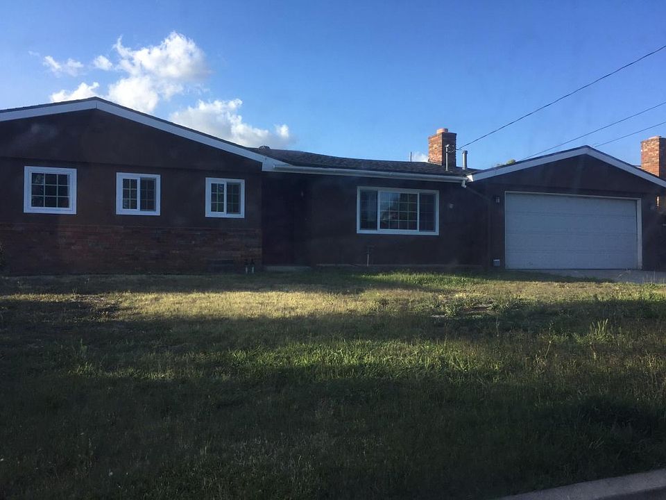 1st image of 33776 Fairview Dr
