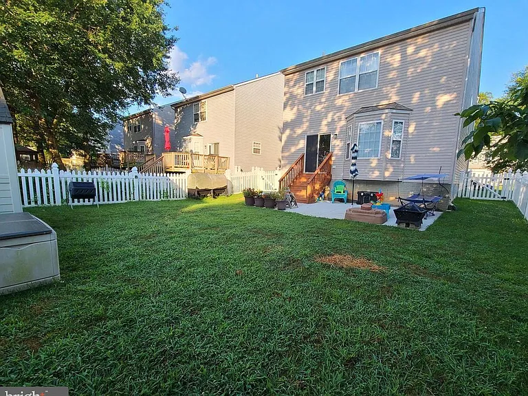 133 Myrtle Ave — Photo 19