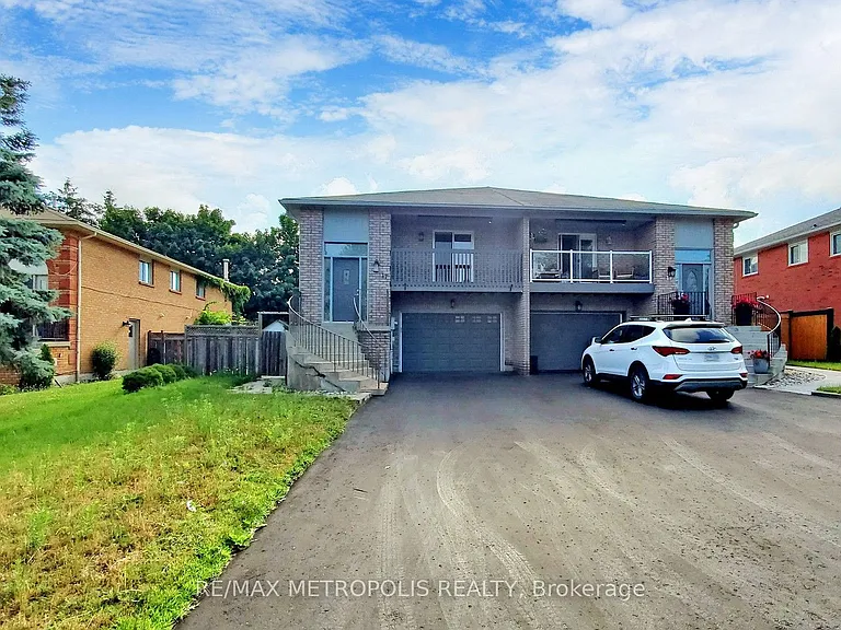 17 Porritt St #MAIN — Photo 1