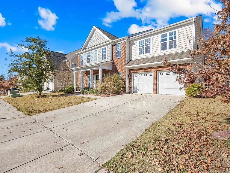 4860 Pepper Dr — Photo 2