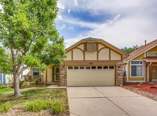 7698 Halleys Dr, Littleton, CO 80125