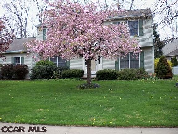 2nd image of 604 Severn Dr