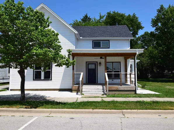 207 E Center St, Bourbon, IN 46504