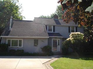 1623 N Forest Rd, Williamsville, NY 14221