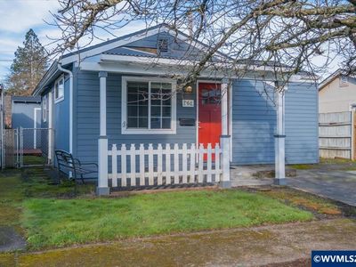 767 18th St NE, Salem, OR, 97301