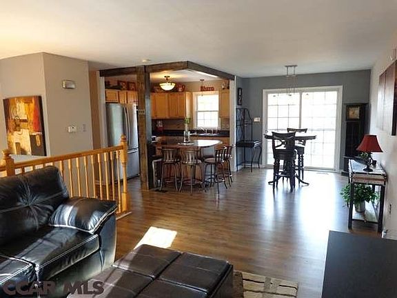 4th image of 297 Ghaner Dr