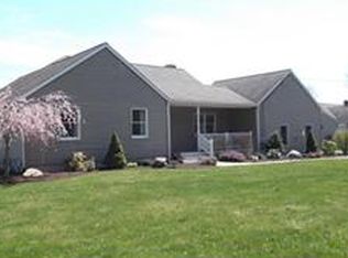 76 Woodville Alton Rd, Hope Valley, RI 02832