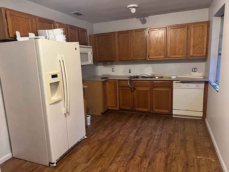 3154 Peach Dr — Photo 6