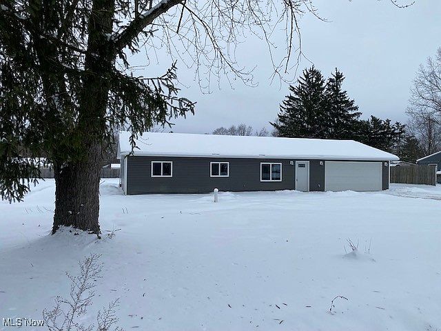 1st image of 12802 Saint James Dr