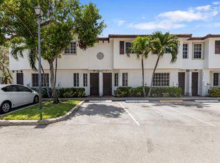 4140 Napoli Lake Dr, Riviera Beach, FL 33410