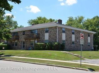 153 Morris St APT 7, Pewaukee, WI 53072