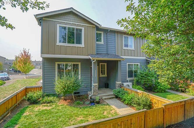 1st image of 2122 NE Four Seasons Ln