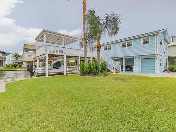 3rd image of 4011 Comanche Dr