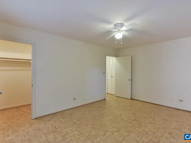 1227 Park St #5 — Photo 12