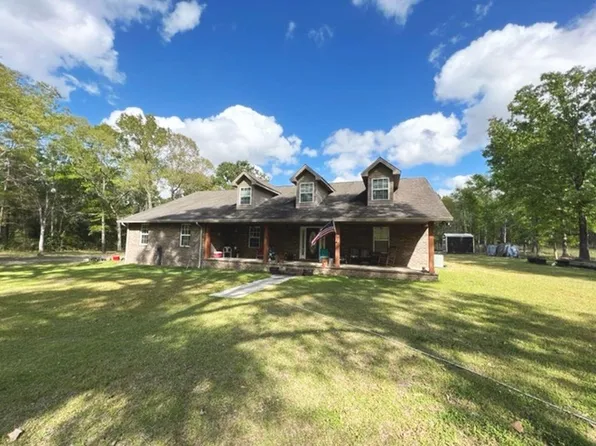 5840 Rockaway Creek Rd, Walnut Hill, FL 32568