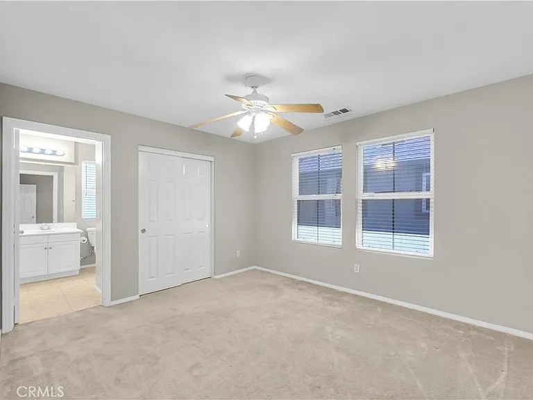 14 Conservatory Dr — Photo 25
