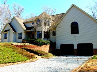 9085 Catapult Ln, Gloucester, VA 23061