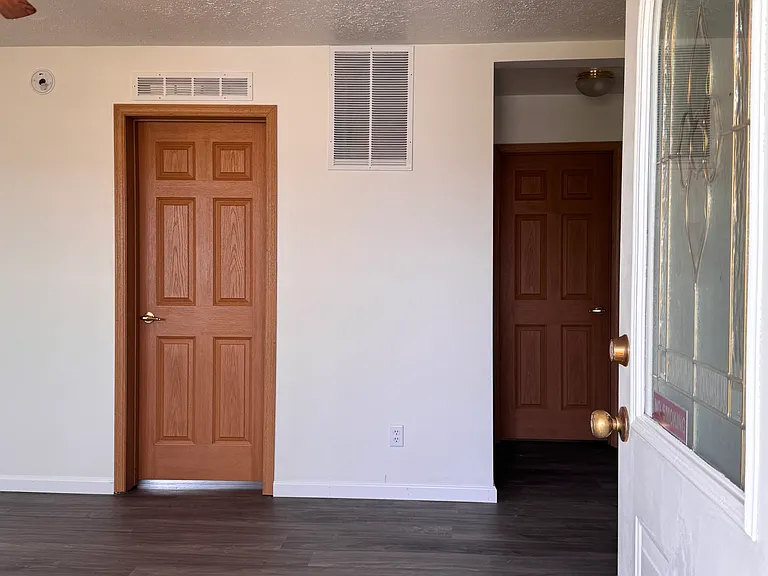 730 Elm St #730 — Photo 16