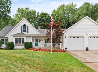 501 Tulip Ln, Three Rivers, MI 49093