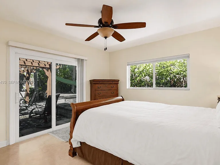 1995 Ixora Rd — Photo 17