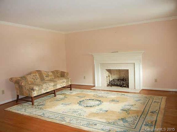 2nd image of 110 Taft St