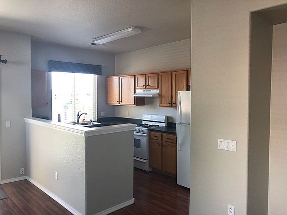 2nd image of 6501 San Antonio Dr NE Building 3