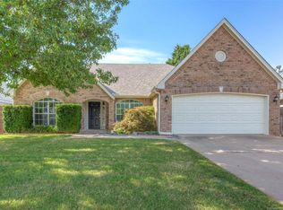 1414 W 115th St S, Jenks, OK 74037