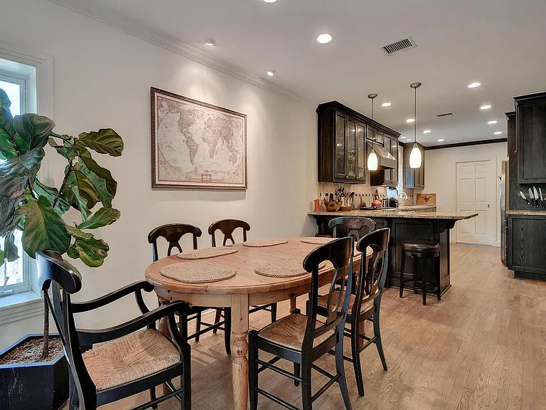 5018 Shoal Creek Blvd — Photo 10