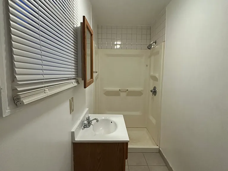 77 Wesley St #2 — Photo 14