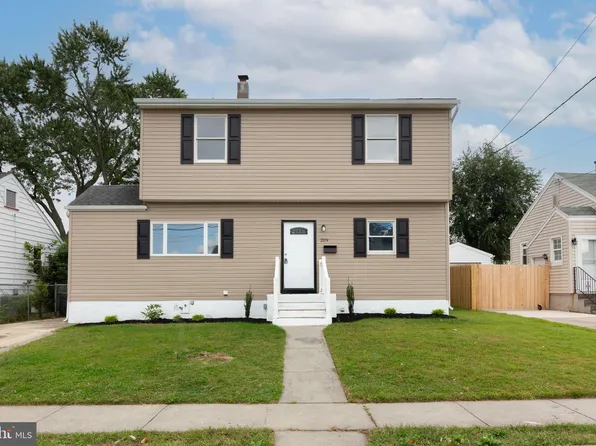 209 Warren Ave, Bellmawr, NJ 08031