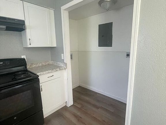 5th image of 2567 Lisa Dr