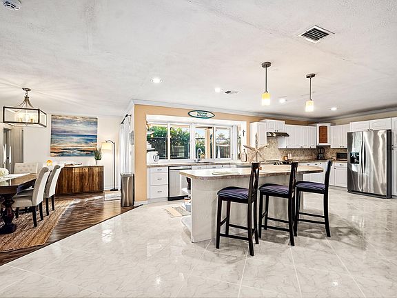 5th image of 9430 NW 20th Place