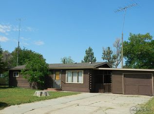 115 Pine St, Log Lane Village, CO 80705