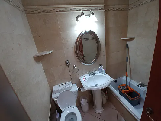 Rented by Halvatzis Realty | media 2