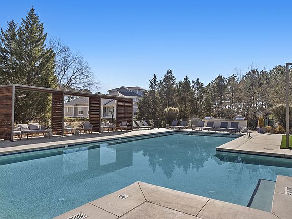 3rd image of 20 Morcroft Ln #328