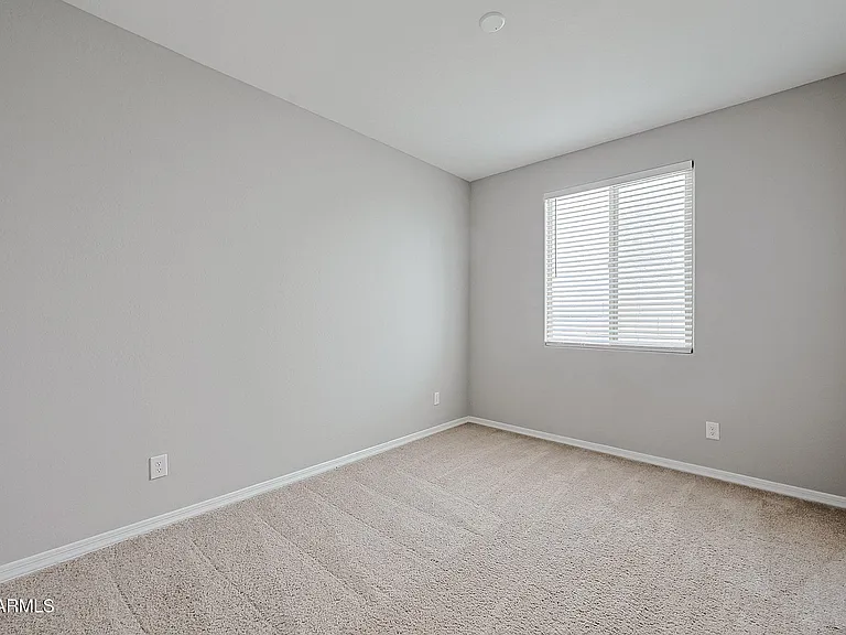 9018 W San Miguel Ave — Photo 13