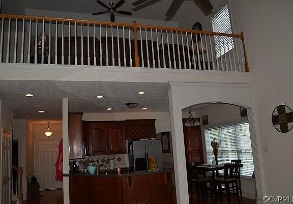 5th image of 11436 Chester Village Dr