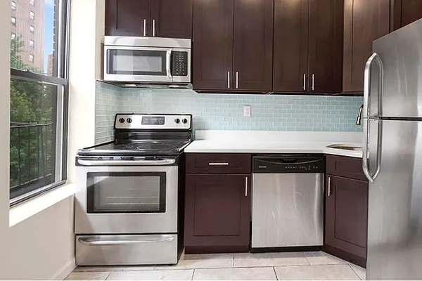 Rented by Bold New York | media 2