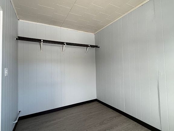 5th image of 213 S 2nd St #3