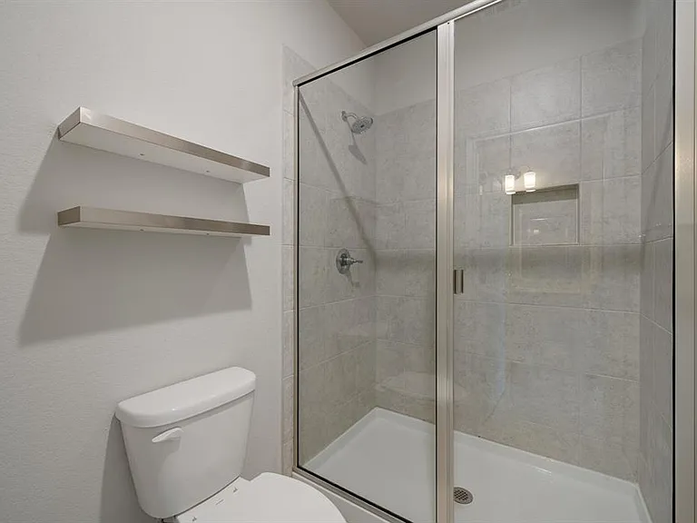 305 Bolivar Way #101 — Photo 27