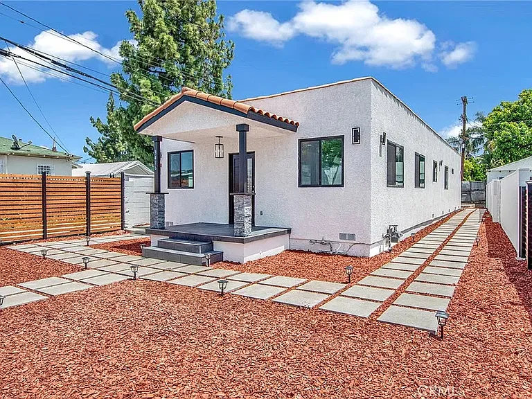 3416 11th Ave — Photo 14