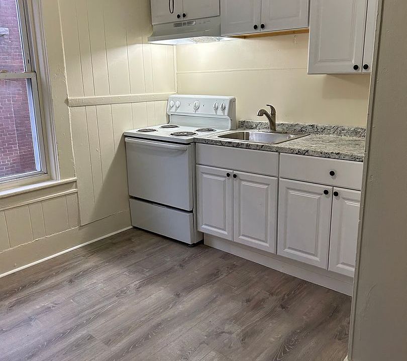 1st image of 81 Marlboro St #1