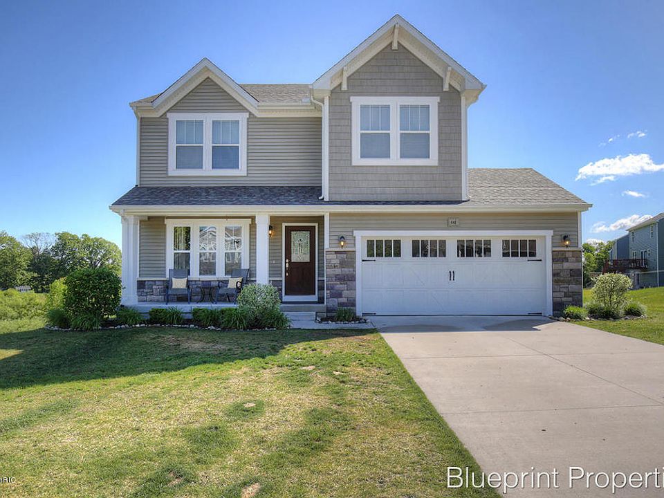 1st image of 641 Wild Flower Dr