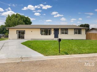 1203 Sweetwood Cir, Nampa, ID 83651