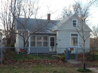 724 S 24th St, Saint Joseph, MO 64507