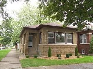 8101 S Euclid Ave, Chicago, IL 60617