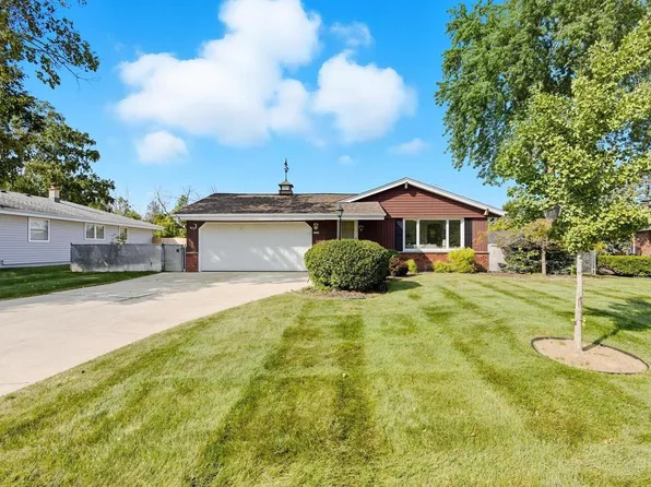 6524 West Carpenter AVENUE, Greenfield, WI 53220