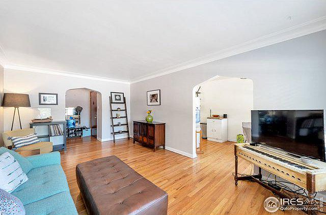 1st image of 1000 E 8th Ave APT 6